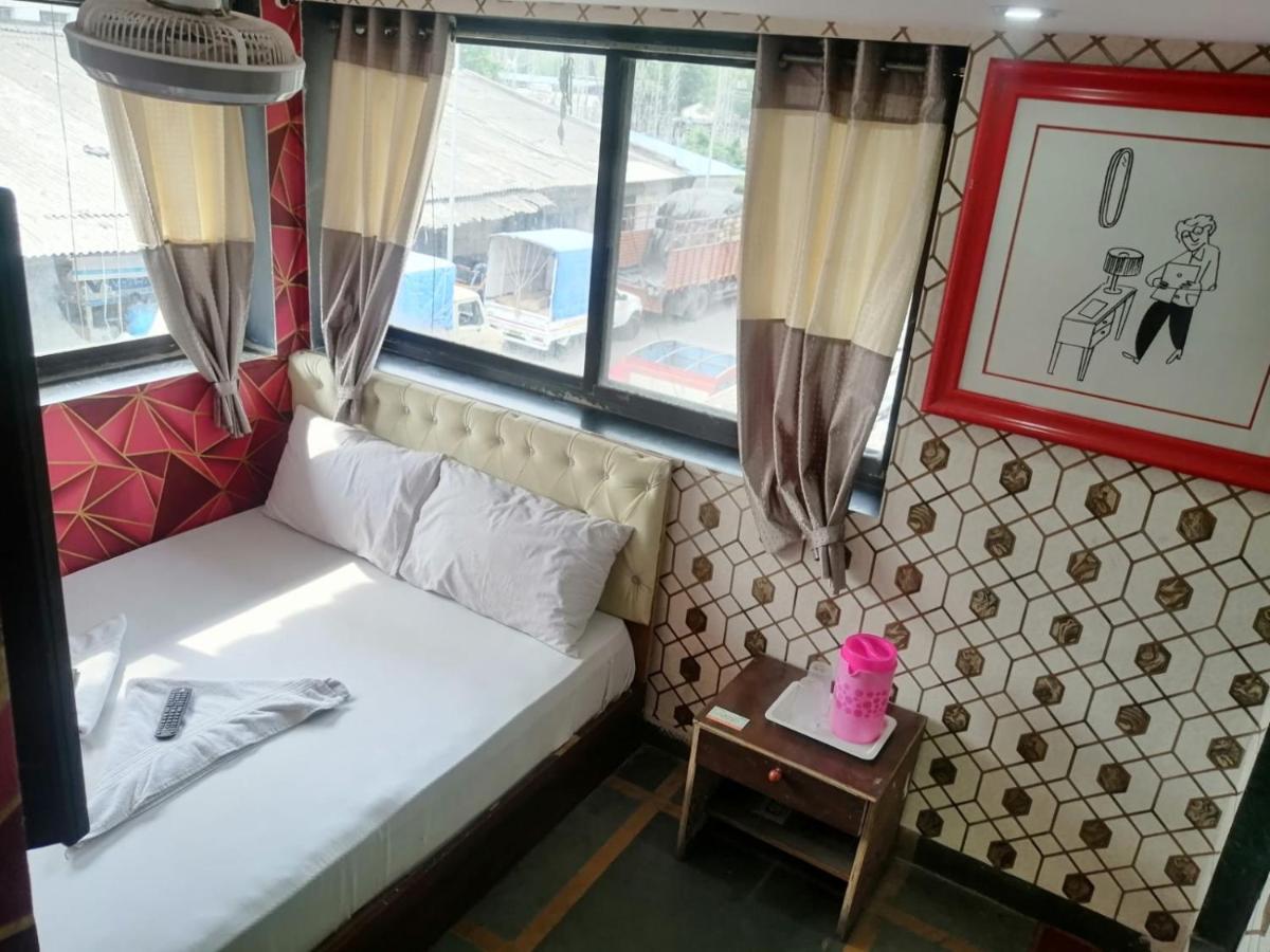 Hotel Kaina Residency Vashi Εξωτερικό φωτογραφία